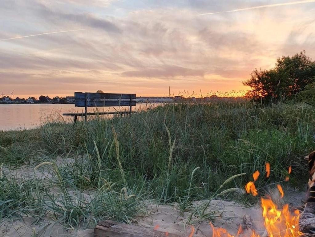 Ferienwohnung Sonnenaufgangsgenuss Harriersand Schwanewede 外观 照片